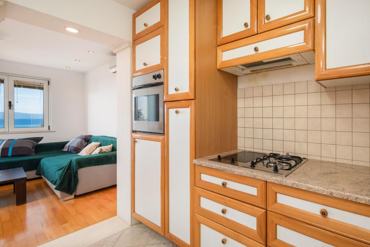 Sunny Vista Apartment Omiš Extérieur photo